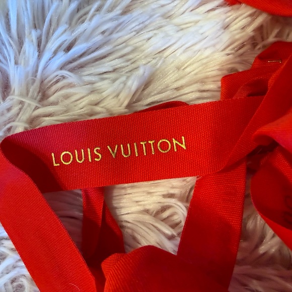 Louis Vuitton Red Ribbon with Gold Lettering - Picture 2 of 3